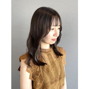 《kitin吉祥寺》透け感グレージュ 顔周りレイヤーカット