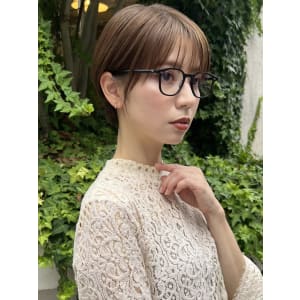 大人可愛い20代30代40代前下がりショートボブ丸みショート