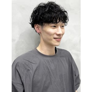 波巻きスパイラルパーマ【池袋美容室　uchla】
