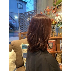 深みレッドカラー - EMU international 春日部本店【エムインターナショナル】掲載中
