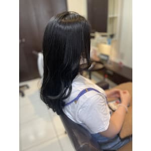 6トーンのグレージュカラー