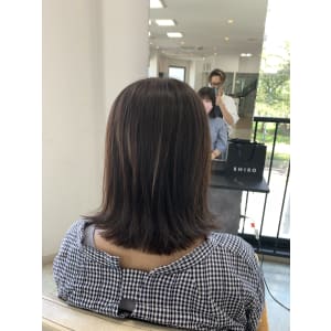 ミディアム×外ハネスタイル - G2－hair【ジーツーヘアー】掲載中