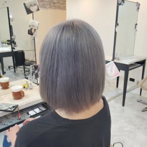 シルバーグレーボブ - Fave【フェイブ】掲載中