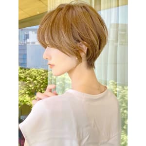 30代/40代/50代・絶壁解消・小顔前下がりショートボブ【
