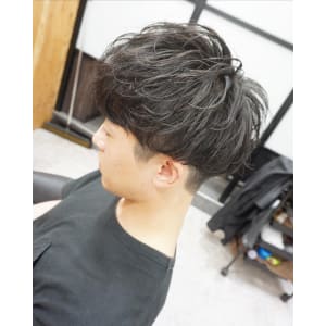 メンズ無造作パーマスタイル