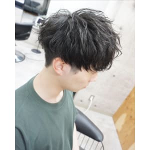 メンズ無造作パーマスタイル