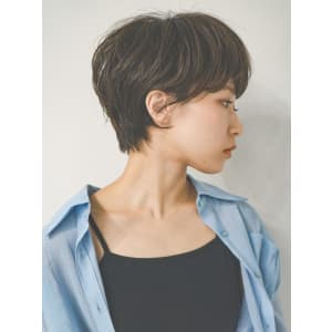 パーマで秋の垢抜けヘアー[銀座ショートヘア]
