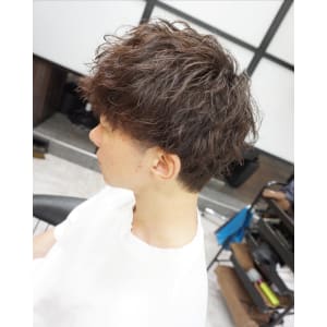 メンズ無造作パーマスタイル