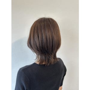 大人可愛いミディアムレイヤー