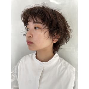 カーリーウルフ - hair salon Def【ヘアサロンデフ】掲載中