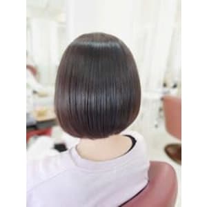 大人可愛い小顔前下がりボブ×ナチュラルボブ×ミニボブ20代3