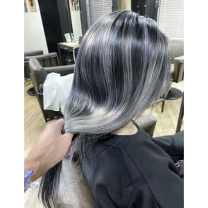 バレイヤージュ ハイライト デザインカラー - ARCANA 明治神宮前 表参道 原宿【アルカナ メイジジングウマエ オモテサンドウ ハラジュク】掲載中