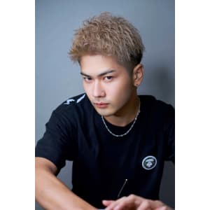ソフトモヒカン - メンズヘア整形サロン GOALD 渋谷店【メンズヘアセイケイサロン ゴールド シブヤテン】掲載中
