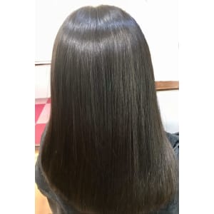 ネオメテオストレート - Hair Make ravie【ヘア メイク ラヴィ】掲載中