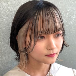 前髪インナーカラーボブホワイトベージュ！デザインカラー/渋谷