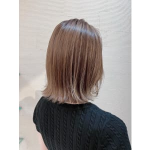 【MICHI refre店　福光柚香里】ハイライトグレージュ