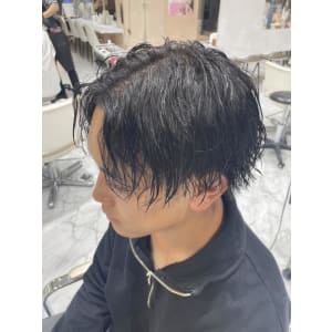 センターパート - HEARTS hair's五日市店【ハーツヘアーズイツカイチテン】掲載中