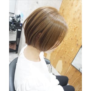 艶カラーデザインスタイル