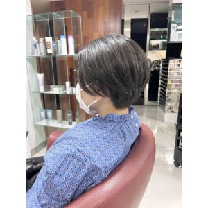 20代30代40代大人かわいい丸み前下がり刈り上げショートボ