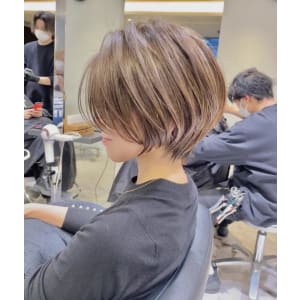 シルキーベージュデザインカラー斜めバング【中村】