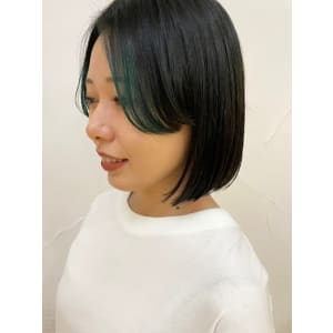 フェイスフレーミング ショートボブ アッシュカラー - Oggi 西新店【オッジニシジン】掲載中