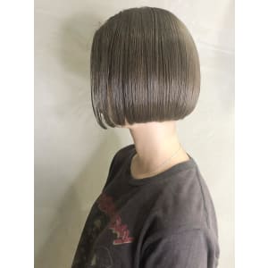 切りっぱなしボブ