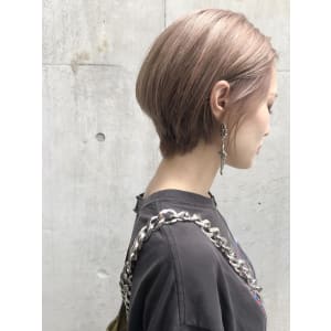 くびれショート