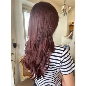 秋冬人気暖色カラーチェリーレッド透明感ゆるふわロングヘア経堂