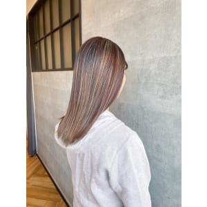 LOREN自由が丘＊透明感×美髪ケアカラーロング