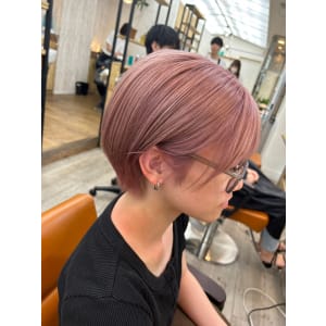 髪質改善トリートメント暖色ピンクベージュ丸みショートボブ渋谷