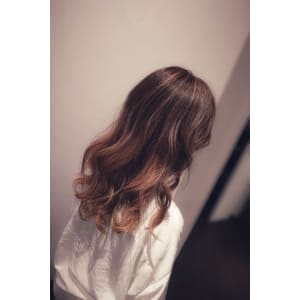 ハイライト/巻き髪スタイル