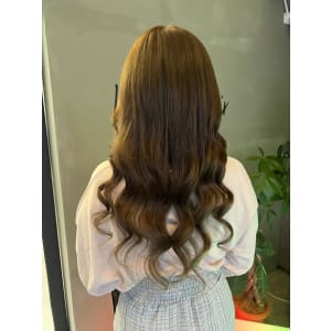 #髪質改善#インナーカラー#エクステ#ヘアセット#縮毛矯正