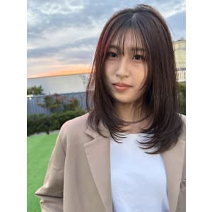 【寺本】ふんわりミディアムレイヤー！