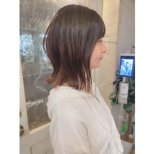外ハネくびれロブストレートアイロン仕上げ梅ヶ丘下北沢美容室