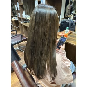 イメチェンヘアスタイルなら大人ハイライト♪