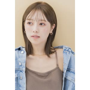 明るすぎないベージュカラー