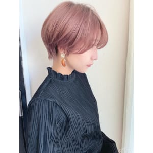 ショートボブ髪型30代40代50代前髪あり前髪なし面長畠田