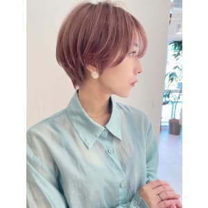 ショートボブ髪型30代40代50代前髪あり前髪なし面長畠田