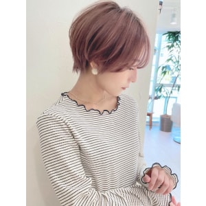 ショートボブ髪型30代40代50代前髪あり前髪なし面長畠田