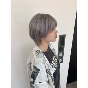 ダブルカラー/アディクシーカラー/シルバー - appri by Rien 浦和2号店【アプリバイリアン ウラワニゴウテン】掲載中
