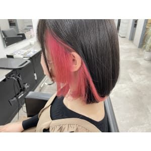 濃いめのピンクインナー