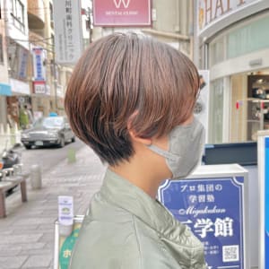 くびレイヤー丸みショート20代30代/HONOKA