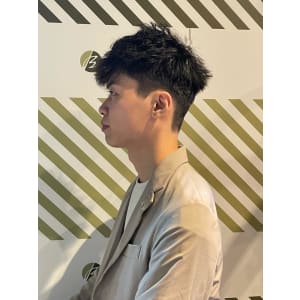 BARBER-BARのツイストパーマスタイル