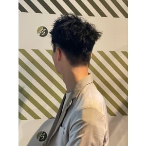 BARBER-BARのツイストパーマスタイル