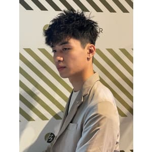 BARBER-BARのツイストパーマスタイル