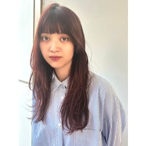 ワイドバング　ロングレイヤー　レッドブラウン　ウェーブヘア