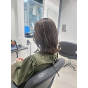 くびれヘアスタイル