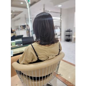 切りっぱなしボブ