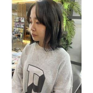 オリーブグレー