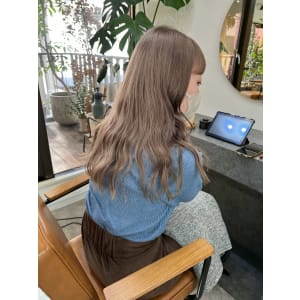 ロングヘア×グレージュカラー_髪質改善トリートメント_韓国